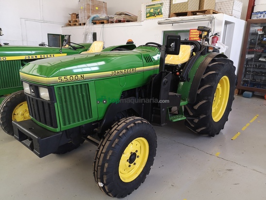 Tractor agrícola - John Deere - 5500N ST