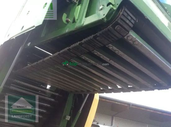 Empacadora gigant - Krone - comprima v 150 xc