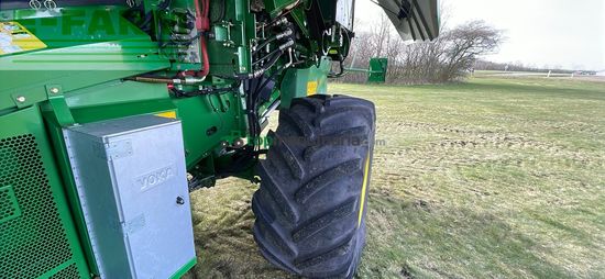 Cosechadora de Cereal - John Deere - S690