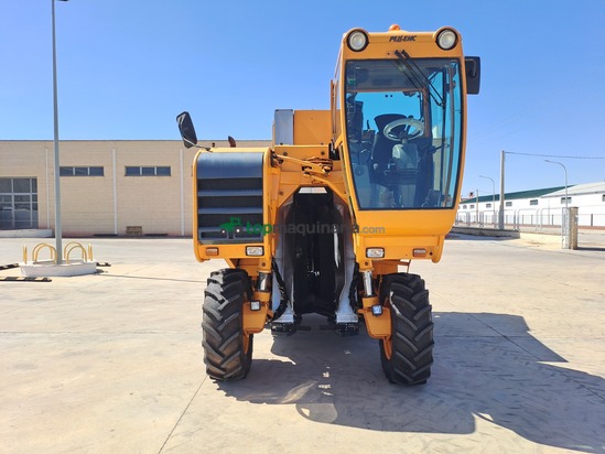 VENDIMIADORA AUTOPROPULSADA USADA PELLENC 3090