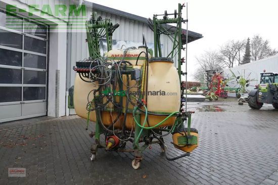 Atomizador - Amazone - uf 1000+fronttank & section control 15m gestänge