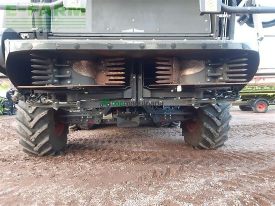 Cosechadora de Cereal - Claas - geb. mähdrescher lexion 8700tt