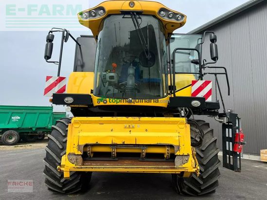 Cosechadora de Cereal - New Holland - cx 6080 elevation -4wd-