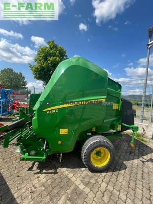 Empacadora gigant - John Deere - v451g