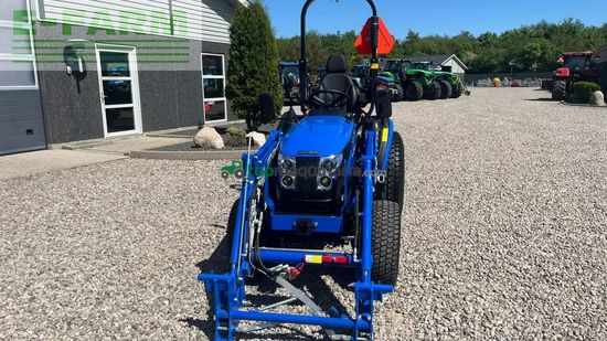 Tractor agrícola - Solis - h26 hst turfdæk og frontlæsser