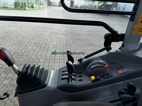 Tractor agrícola - Claas - nexos 220 s stage v