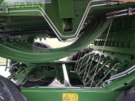 Empacadora gigant - Krone - big pack 1270 xc prechop