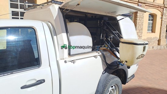 Ford Ranger con sistema de fumigación 