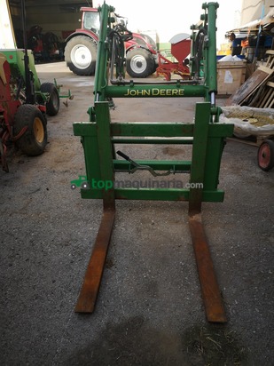 Tractor agrícola - John Deere - 5100 GF con pala