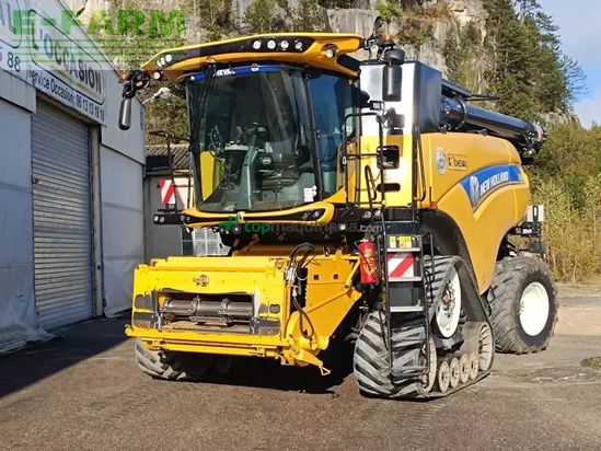 Cosechadora de Cereal - New Holland - cr9.90 smart trax