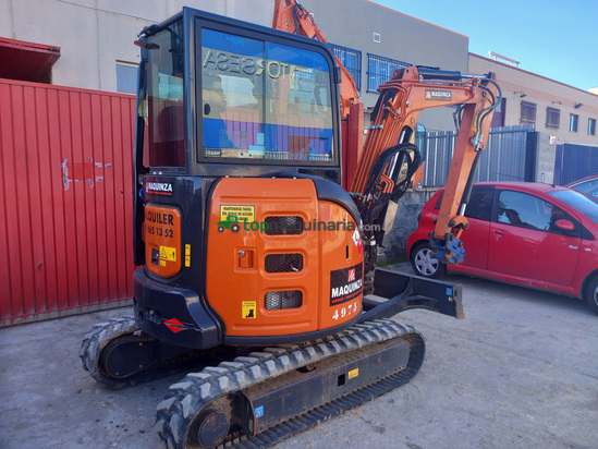 Miniexcavadora HITACHI ZX33U-6