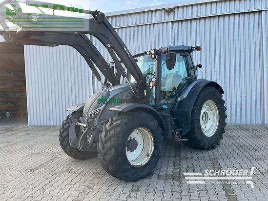 Tractor agrícola - Valtra - n 154 ea