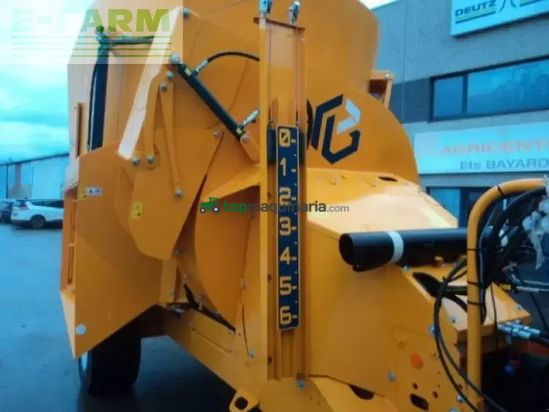 Remolqu esparcidor -  - galion 12