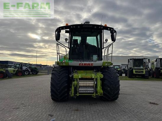 Cosechadora de Cereal - Claas - jaguar 950 e5