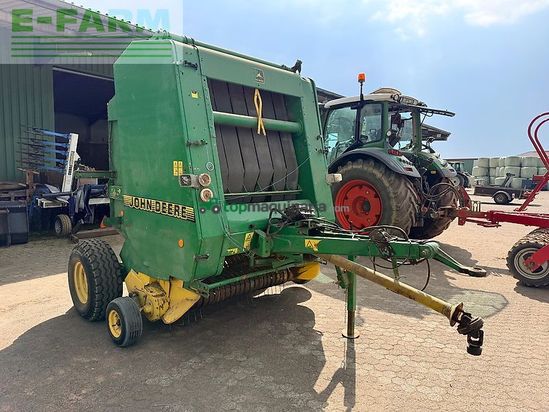 Empacadora gigant - John Deere - 580