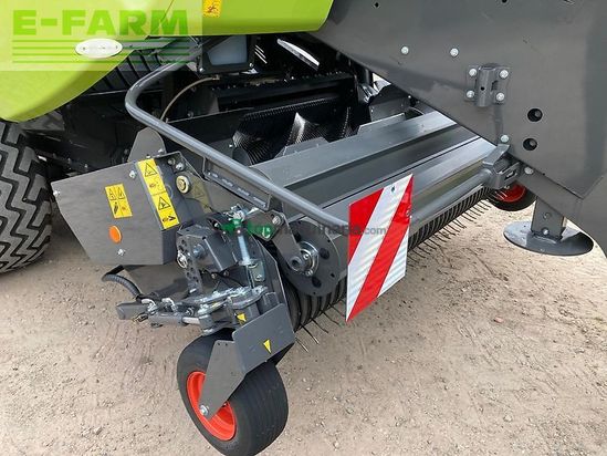 Empacadora gigant - Claas - quadrant 5300 evolution fc tandem