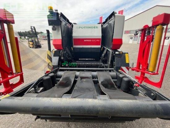 Empacadora gigant - Pöttinger - impress 125 fc pro