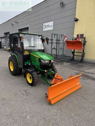 Tractor agrícola - John Deere - 3025e