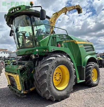 Cosechadora de Cereal - John Deere - 8400 i