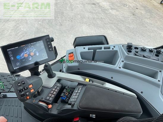 Tractor agrícola - Valtra - t234 versu tractor (st25939)