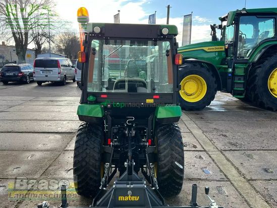 Tractor agrícola - John Deere - 2032r kompaktschlepper