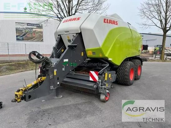 Empacadora gigant - Claas - quadrant 5300 evolution fc tandem