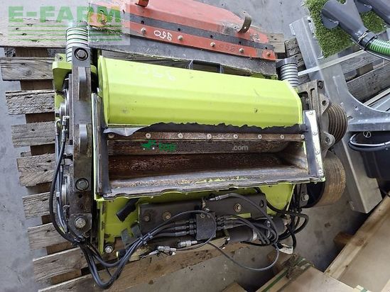 Cosechadora de Cereal - Claas - jaguar 950 kemper 375+ pu 300