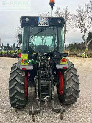 Tractor agrícola - Claas - nexos 240 m tradition