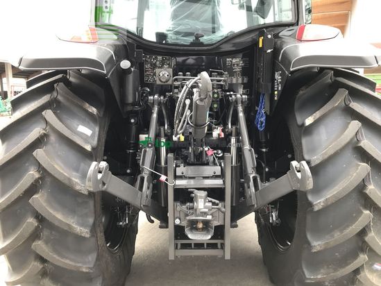 Tractor agrícola - Valtra - a 115