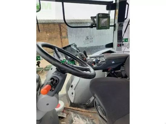 Tractor agrícola - Valtra - s374