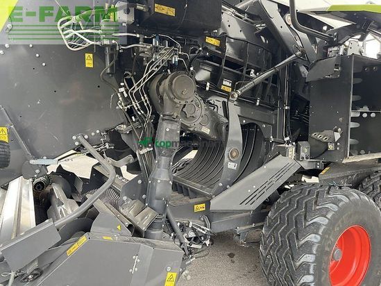 Empacadora gigant - Claas - quadrant 5300 fc t