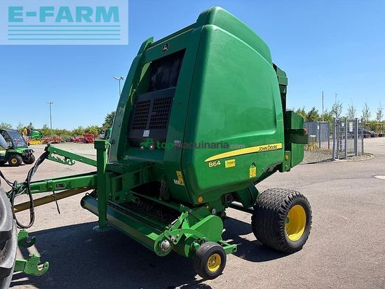 Empacadora gigant - John Deere - 864