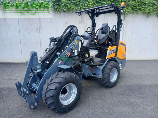 Minicargadora - Giant - g2700 hd