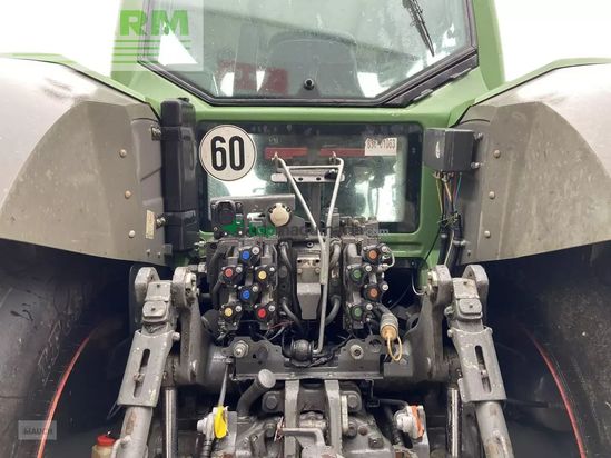 Tractor agrícola - Fendt - 828 vario + rüfa
