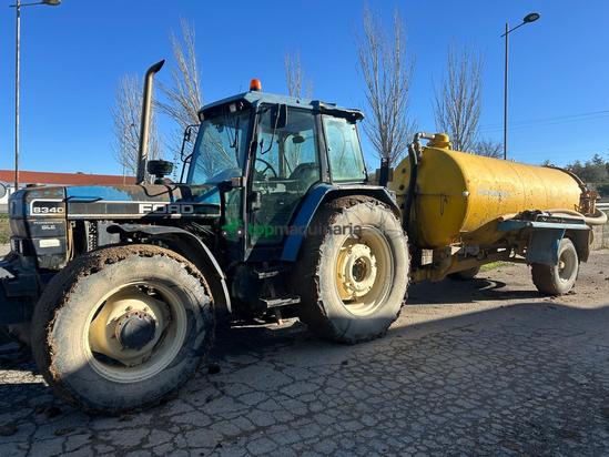 Tractor agrícola - Ford - 8340 DT + CUBA DE 9000 LTS