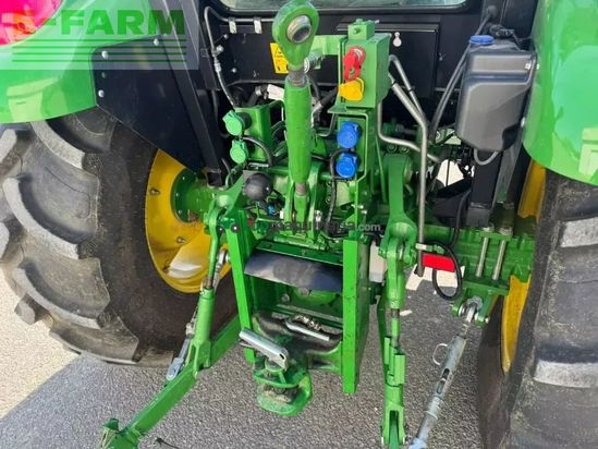 Tractor agrícola - John Deere - 5075 e power reverser 24/12
