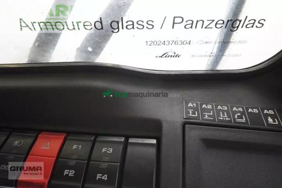 Elevadora - Linde - h 25 d 1202-01