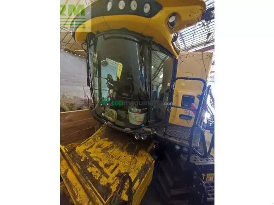 Cosechadora de Cereal - New Holland - cx8-70