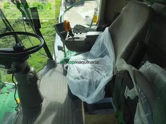 Cosechadora de Cereal - John Deere - w550