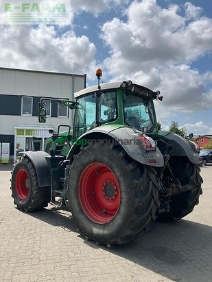 Tractor agrícola - Fendt - 824 vario