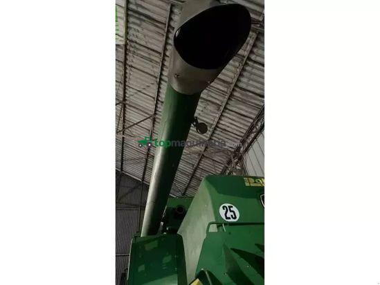 Cosechadora de Cereal - John Deere - t550