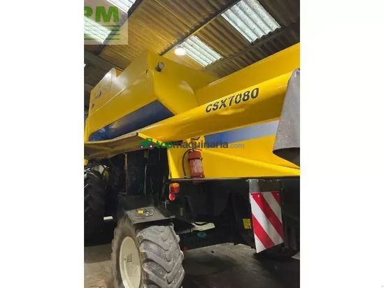 Cosechadora de Cereal - New Holland - csx7080