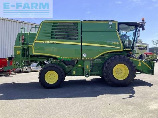Cosechadora de Cereal - John Deere - t 550i + 725x + tw
