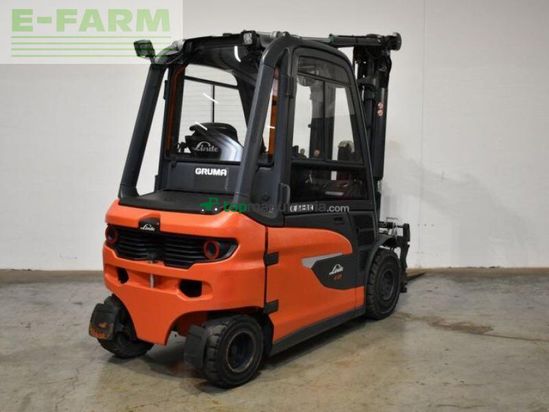 Elevadora - Linde - e 25 l 1252-01