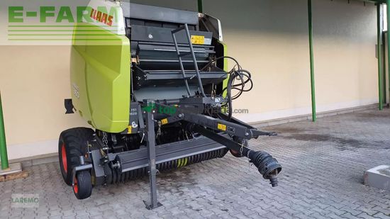 Empacadora gigant - Claas - variant 360 rc