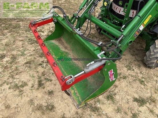 Tractor agrícola - John Deere - 3038r