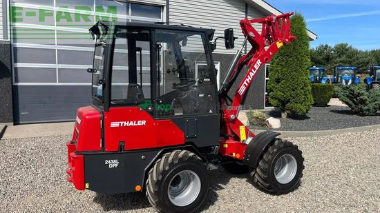 Minicargadora - Thaler - 2438l dpf kabine og brede hjul