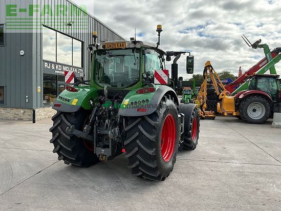 Tractor agrícola - Fendt - 724 profi plus tractor (st27635)