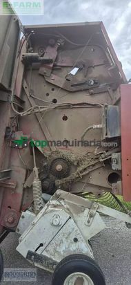 Empacadora gigant - New Holland - 5950
