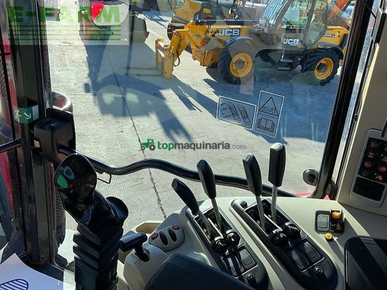 Tractor agrícola - Massey Ferguson - 6714s dyna 6 tractor (st25200)